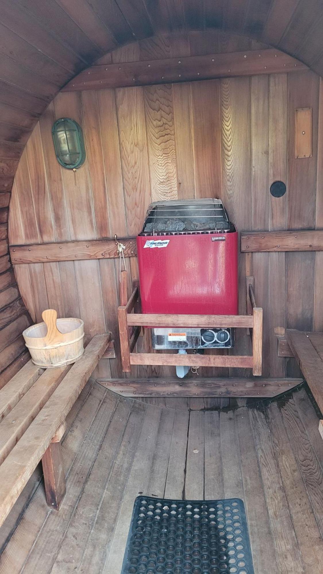 Angel Cottage With A Sauna Or The Cozy With A Jacuzzi Tub, Both Are Studios With A View Of Mount Shasta Værelse billede